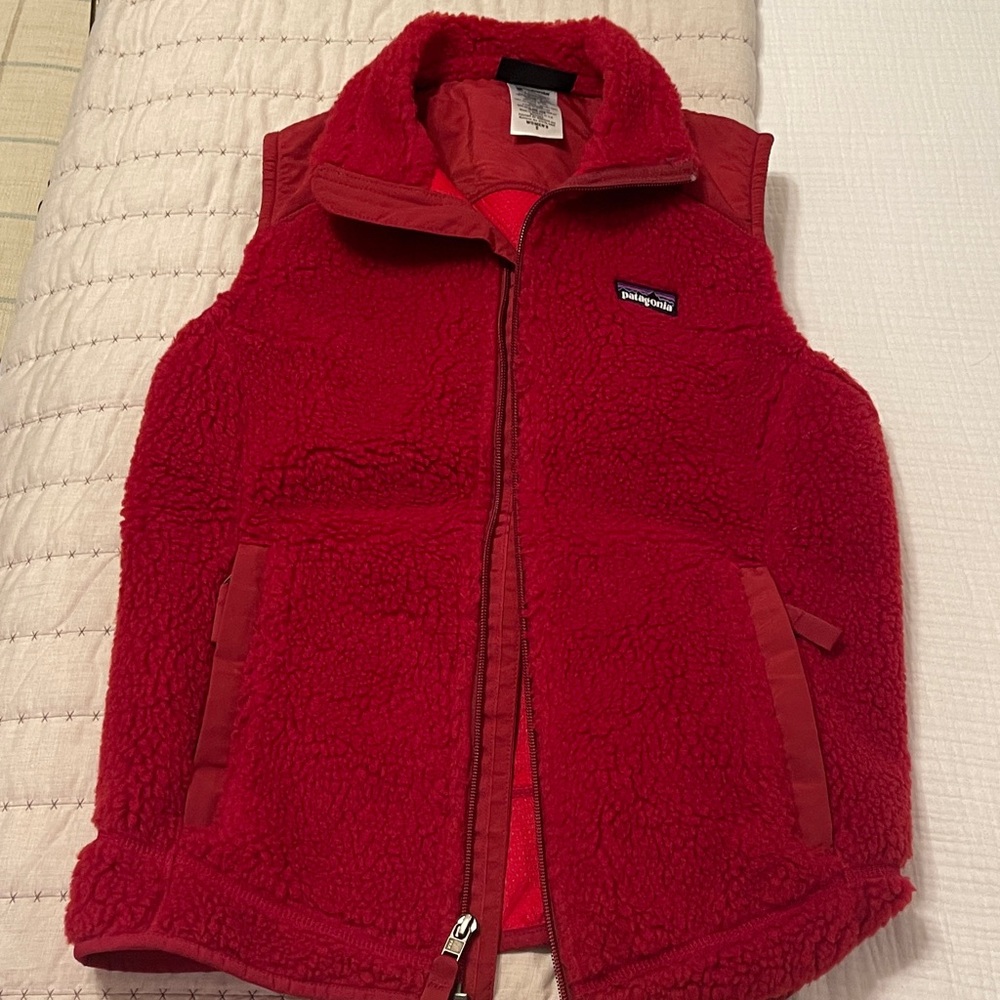 Patagonia Women’s Red Fleece Vest